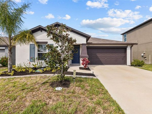 5426 BLUE AZURE DRIVE , WIMAUMA, FL 33598