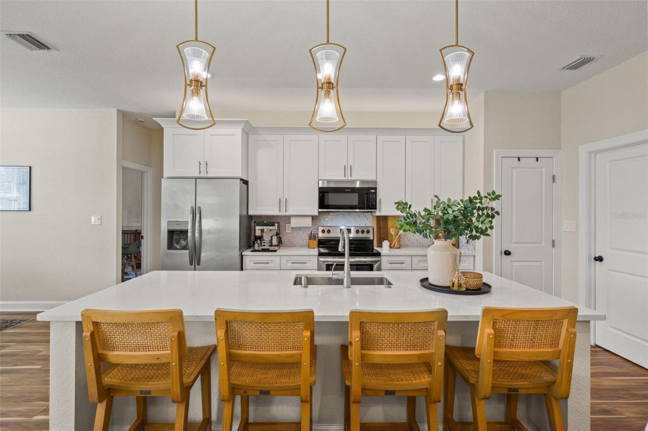 5210 94th Avenue N, Pinellas Park, FL 33782 Photo