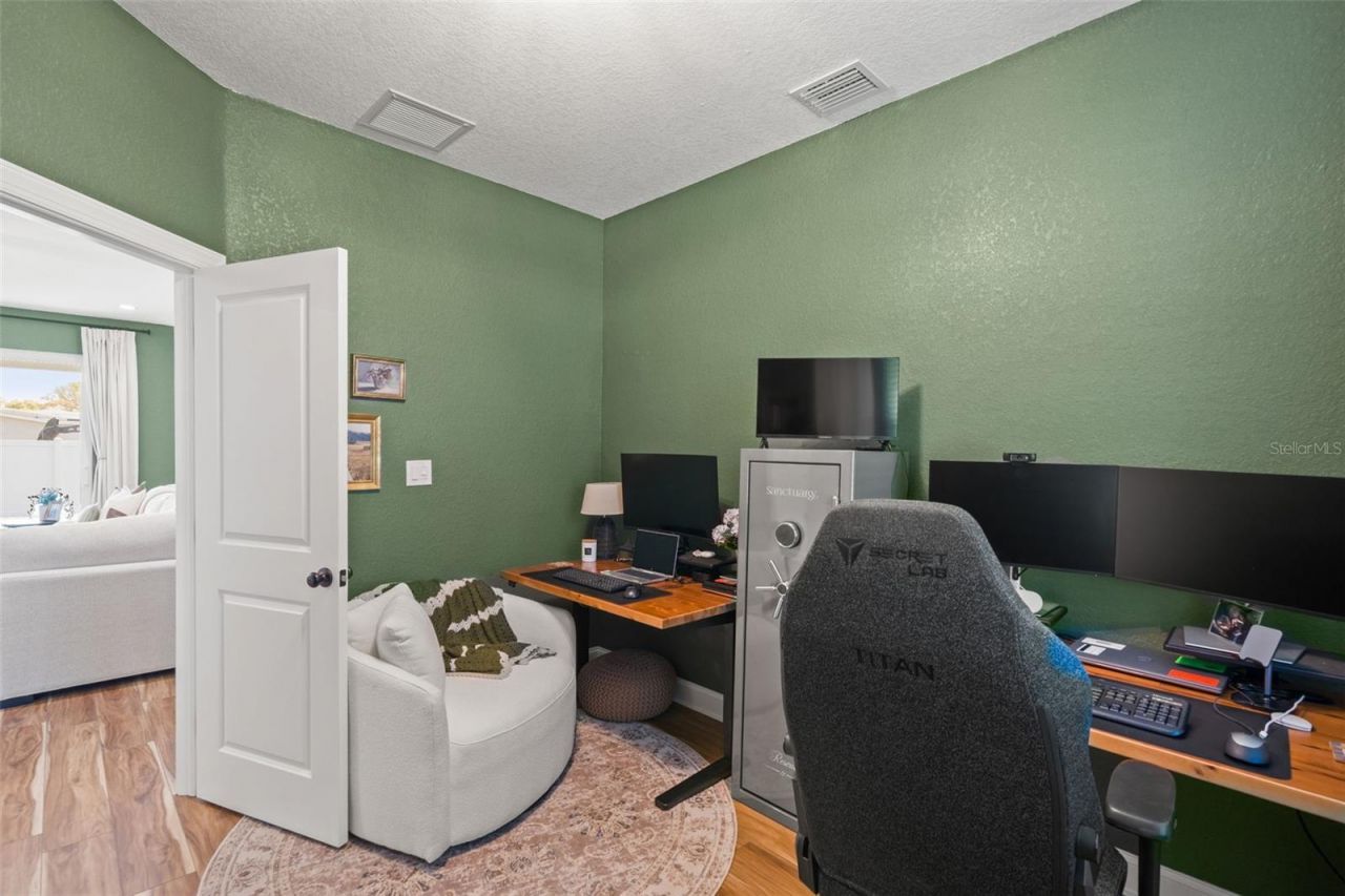 5210 94th Avenue N, Pinellas Park, FL 33782 Photo