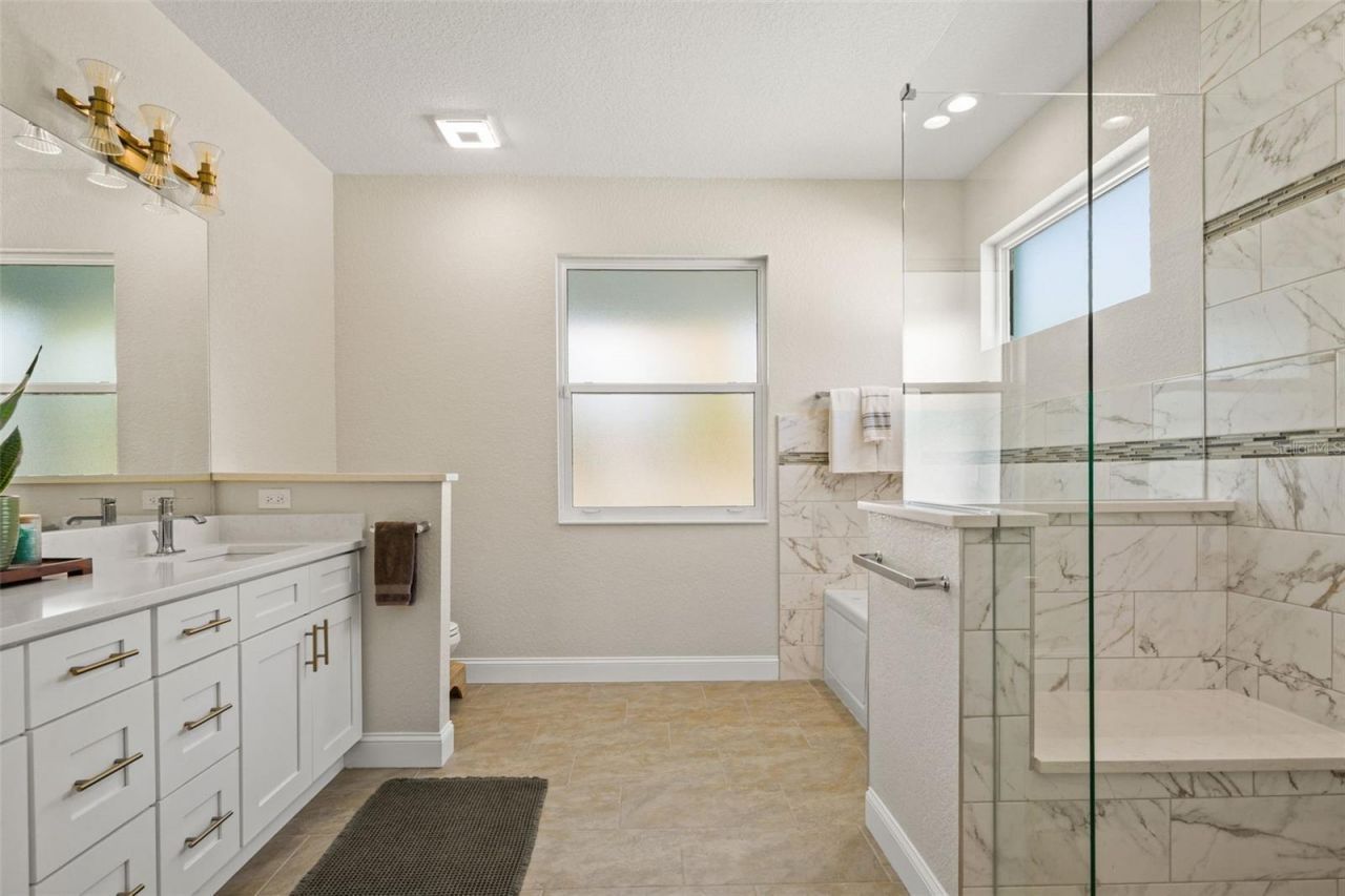 5210 94th Avenue N, Pinellas Park, FL 33782 Photo