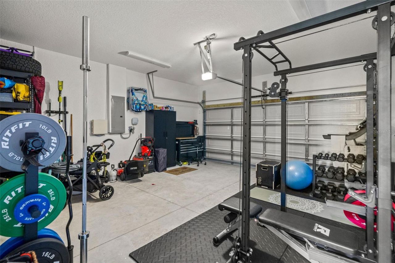 5210 94th Avenue N, Pinellas Park, FL 33782 Photo