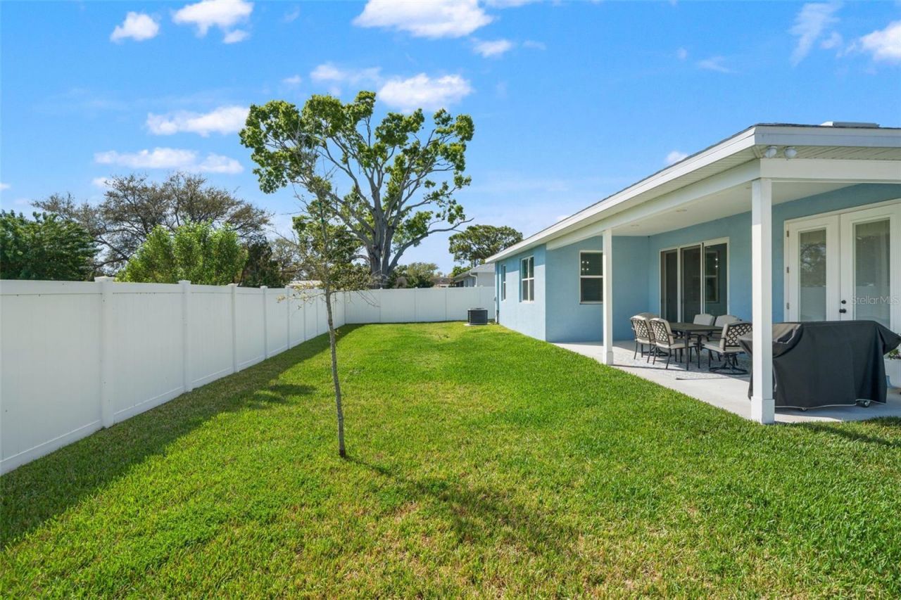 5210 94th Avenue N, Pinellas Park, FL 33782 Photo