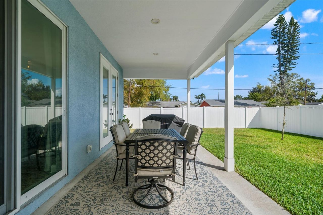 5210 94th Avenue N, Pinellas Park, FL 33782 Photo