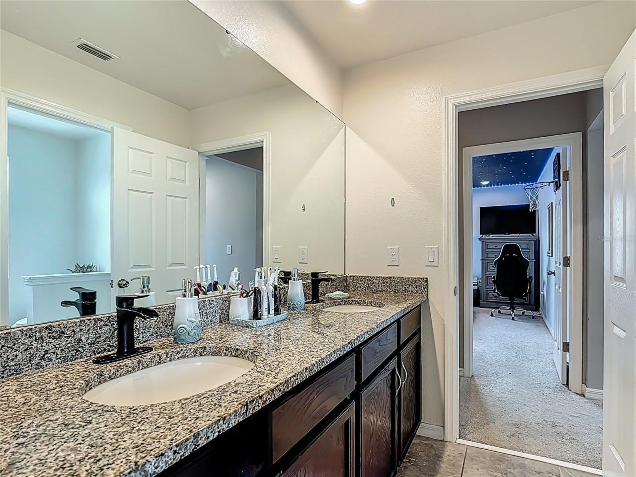 2350 Avian Loop, Kissimmee, FL 34741 Photo