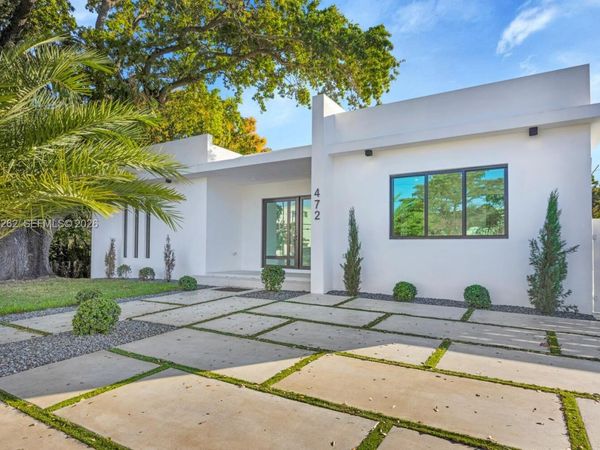 472 S Royal Poinciana Blvd , Miami Springs, FL 33166