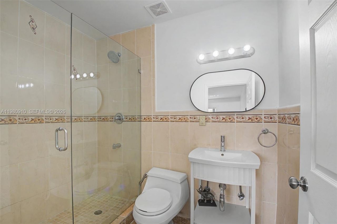 8241 SW 146th St , Palmetto Bay, FL 33158 Photo