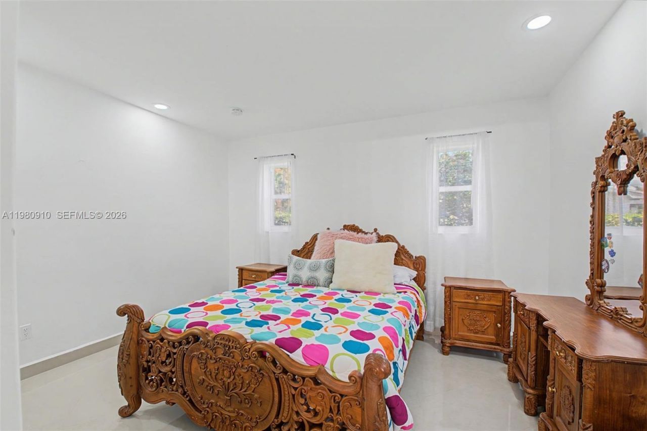 8241 SW 146th St, Palmetto Bay, FL 33158 Photo