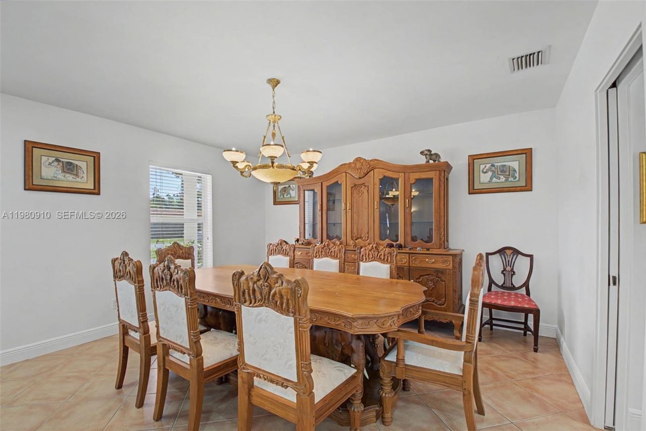 8241 SW 146th St, Palmetto Bay, FL 33158 Photo