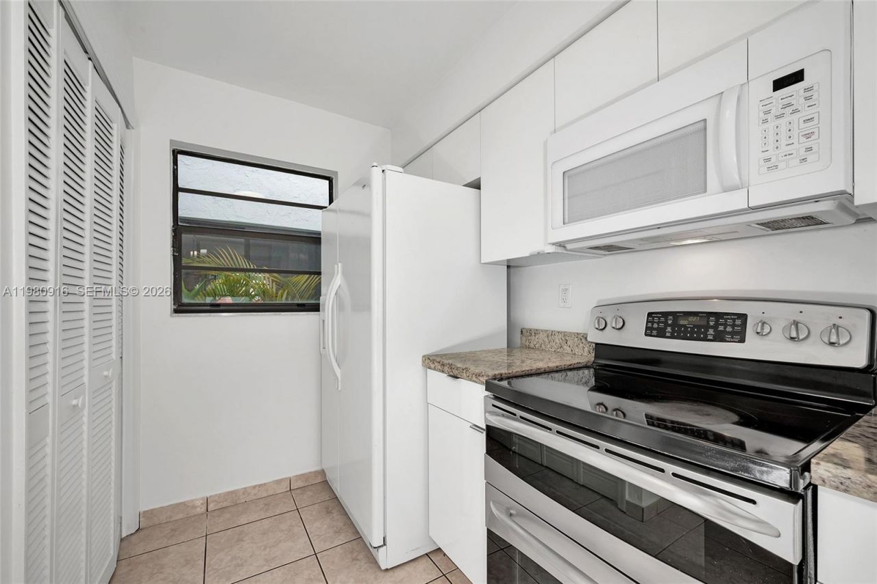 6427 SW 135th Ave , Miami, FL 33183 Photo