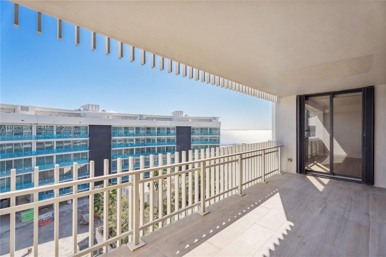 3 Grove Isle Dr , Unit C707, Miami, FL 33133 Photo