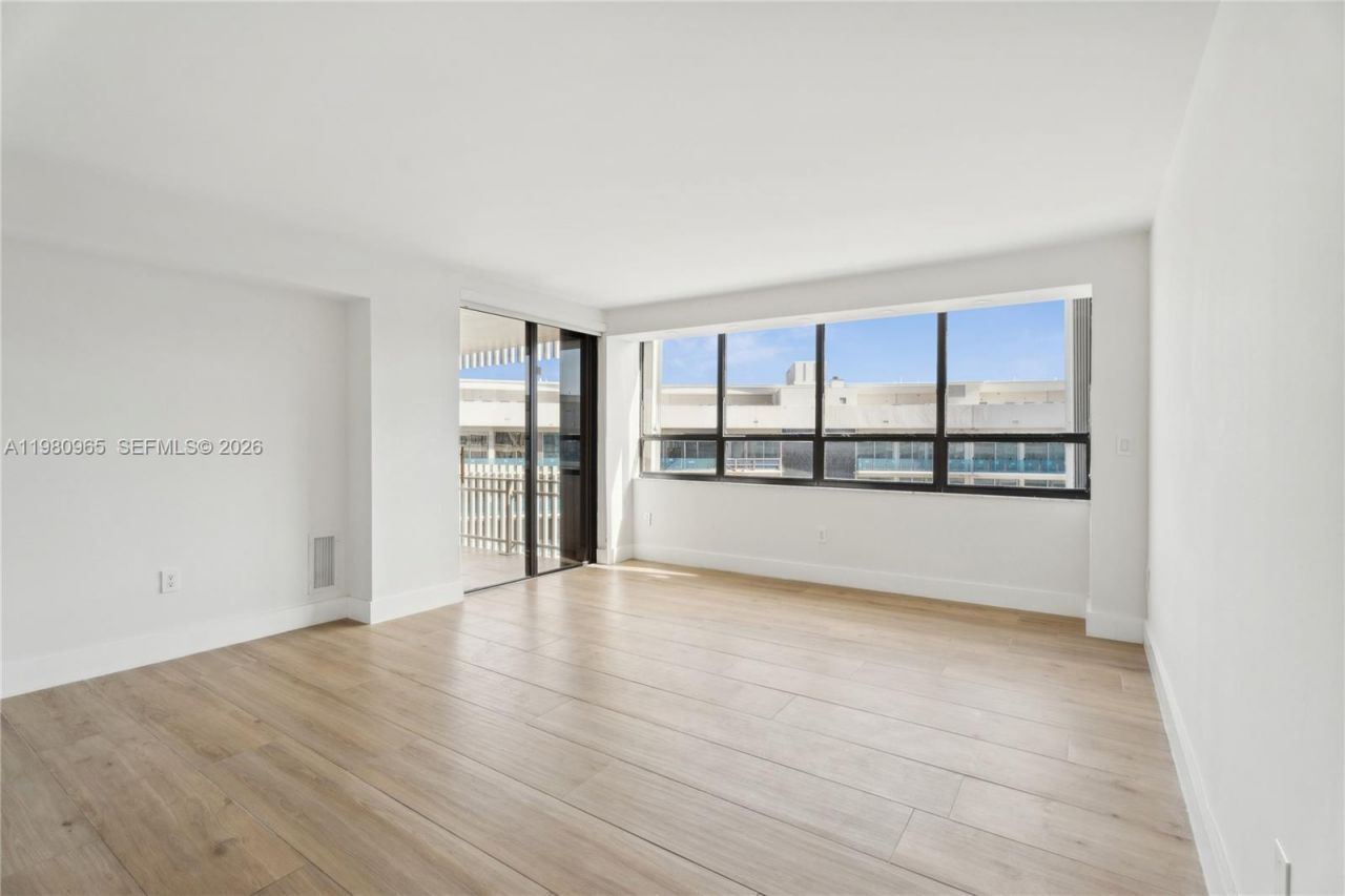 3 Grove Isle Dr , Unit C707, Miami, FL 33133 Photo