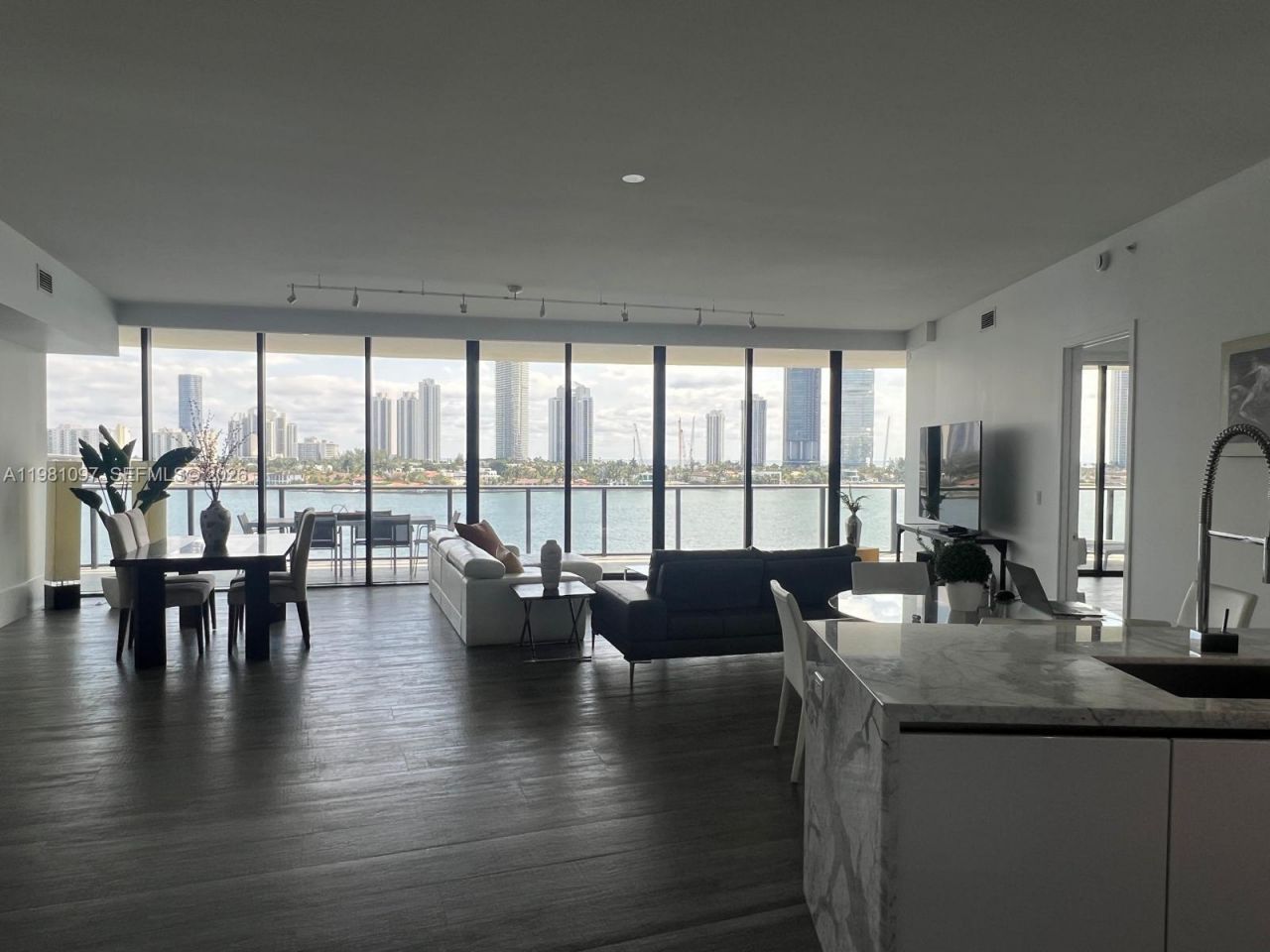 5500 Island Estates Dr , Unit 504, Aventura, FL 33160 Photo