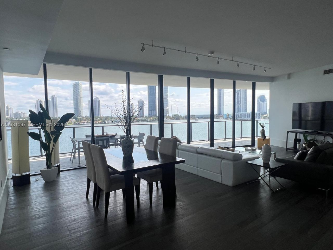 5500 Island Estates Dr , Unit 504, Aventura, FL 33160 Photo