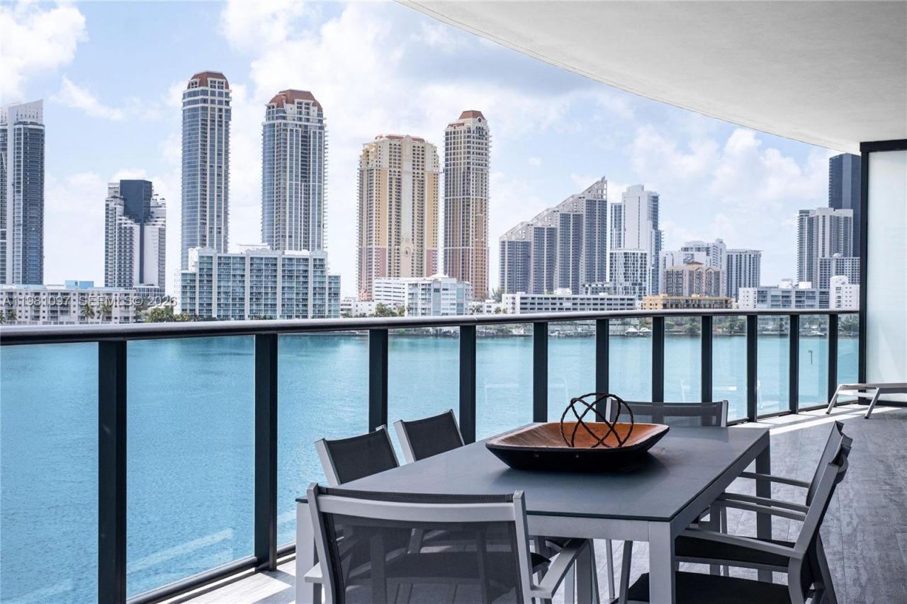 5500 Island Estates Dr, Unit 504, Aventura, FL 33160 Photo