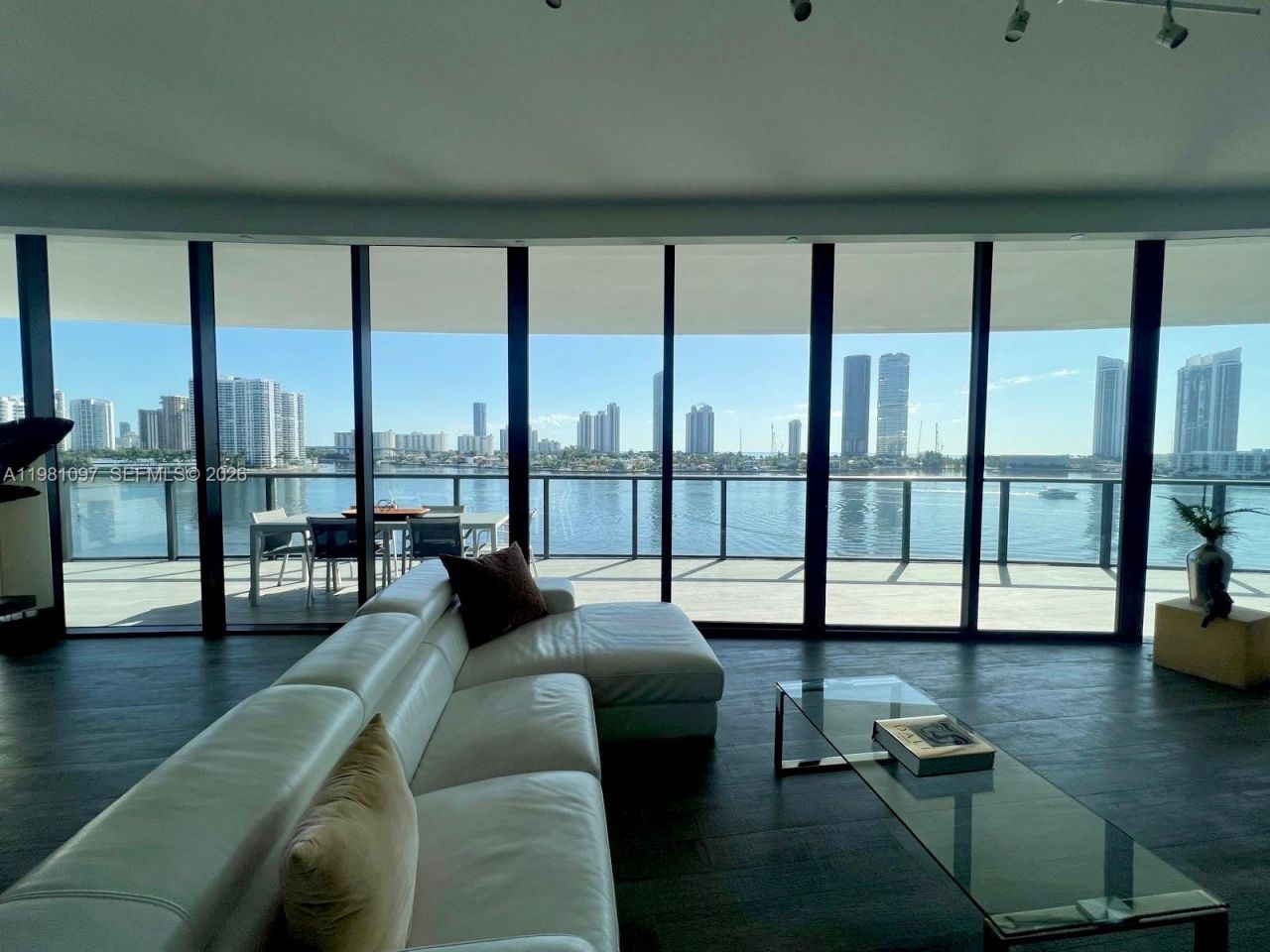 5500 Island Estates Dr, Unit 504, Aventura, FL 33160 Photo