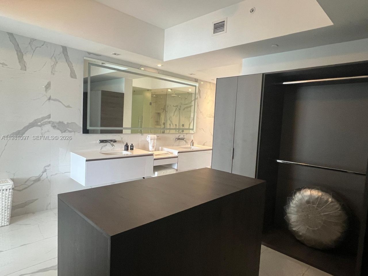 5500 Island Estates Dr , Unit 504, Aventura, FL 33160 Photo