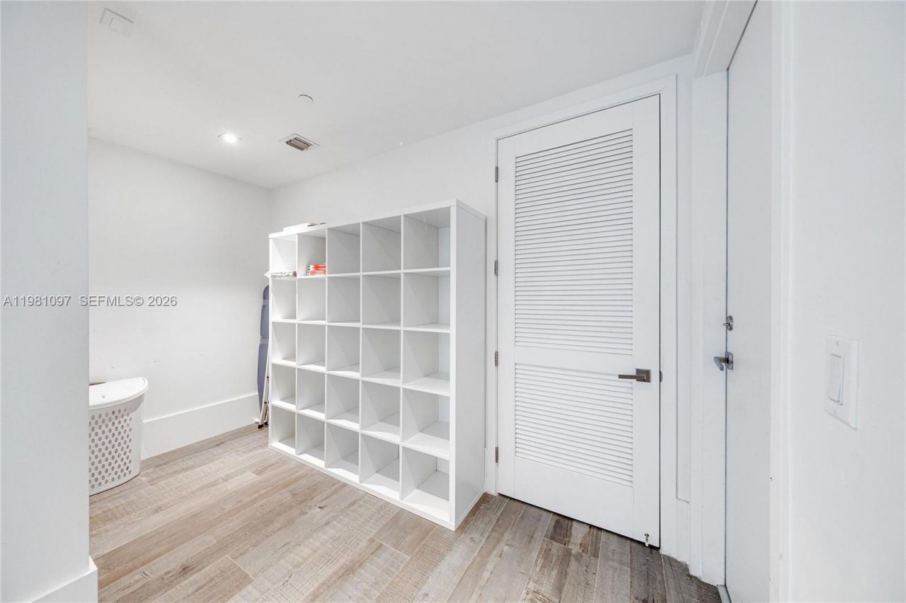 5500 Island Estates Dr, Unit 504, Aventura, FL 33160 Photo