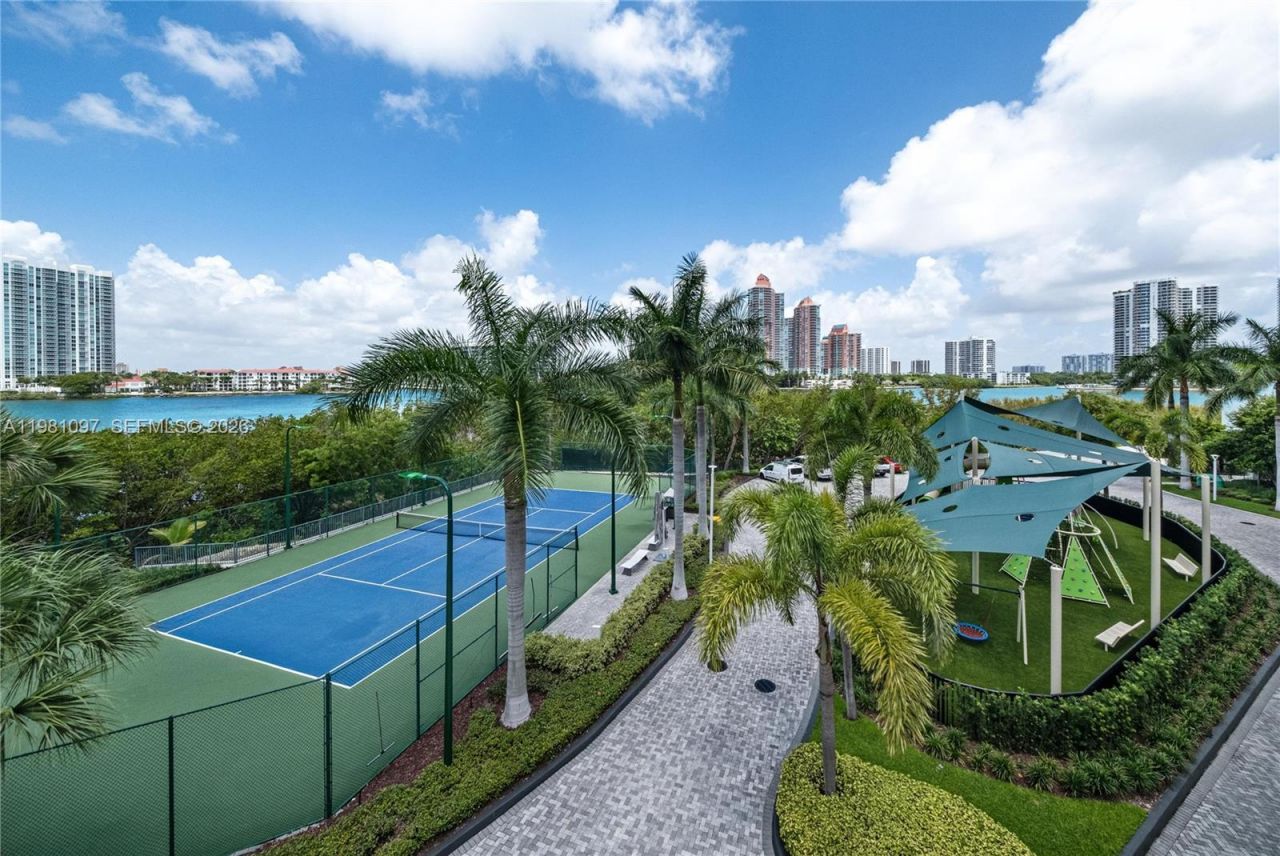 5500 Island Estates Dr, Unit 504, Aventura, FL 33160 Photo