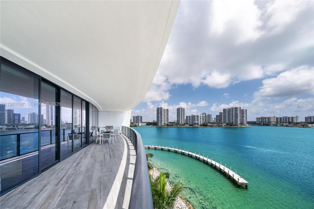 5500 Island Estates Dr, Unit 504, Aventura, FL 33160 Photo