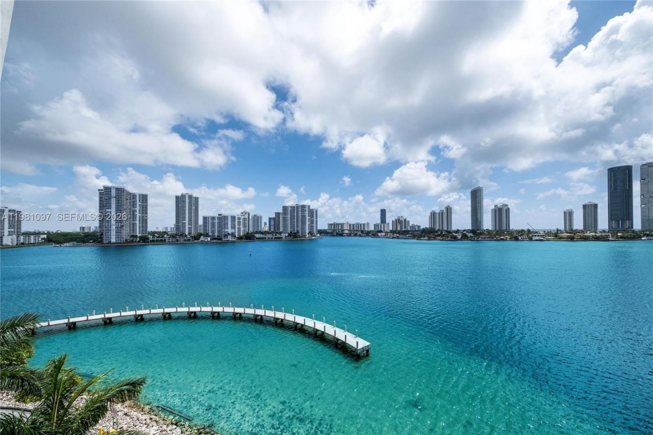 5500 Island Estates Dr, Unit 504, Aventura, FL 33160 Photo