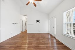 836 Ingle Nook Ln. photo 4