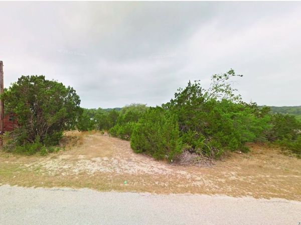 1022 Cypress, Canyon Lake, TX 78133