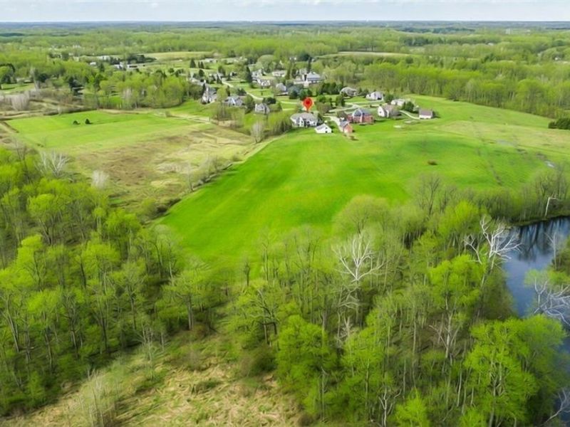 23855 W Rim Drive , Columbia Station, OH 44028 Photo 4