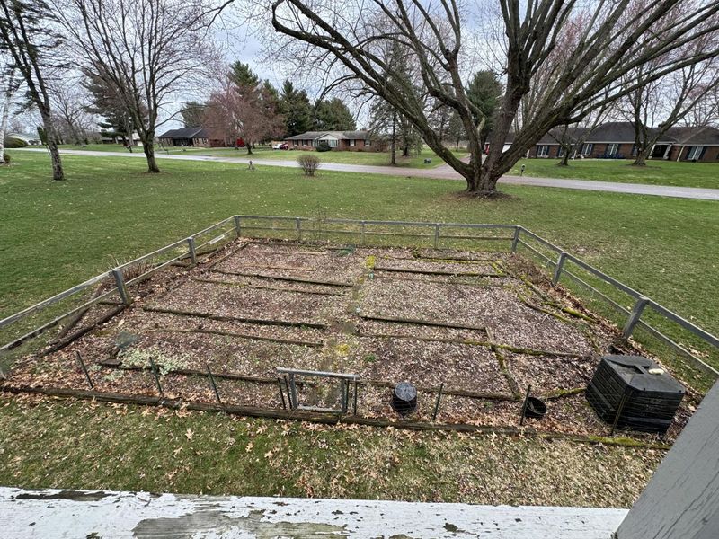 4607 S Plateau Drive, Springfield, OH 45502 Photo 13