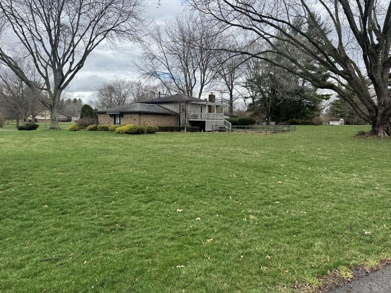 4607 S Plateau Drive, Springfield, OH 45502 Photo 5