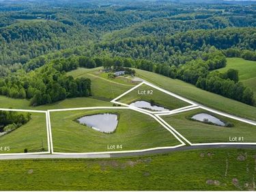 135 Hemlock Drive, Morehead, KY 40351