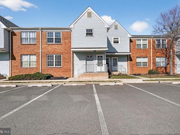 303 DOVE COURT, LUMBERTON, NJ 08048