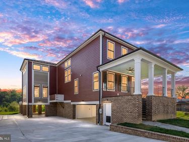 1111 SOPHIA STREET, FREDERICKSBURG, VA 22401