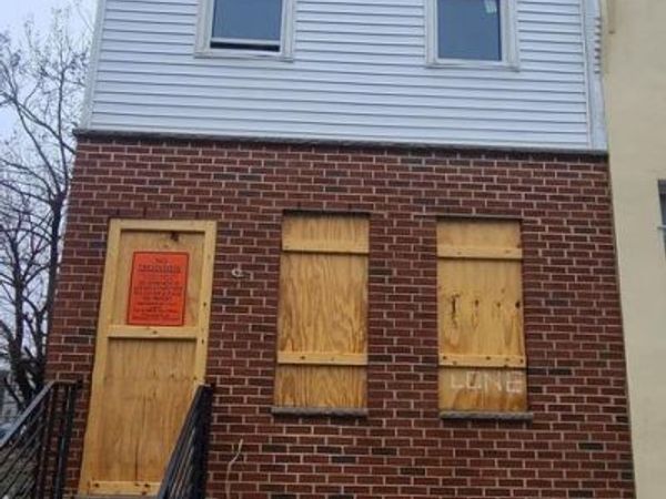 662 E LIPPINCOTT STREET, PHILADELPHIA, PA 19134