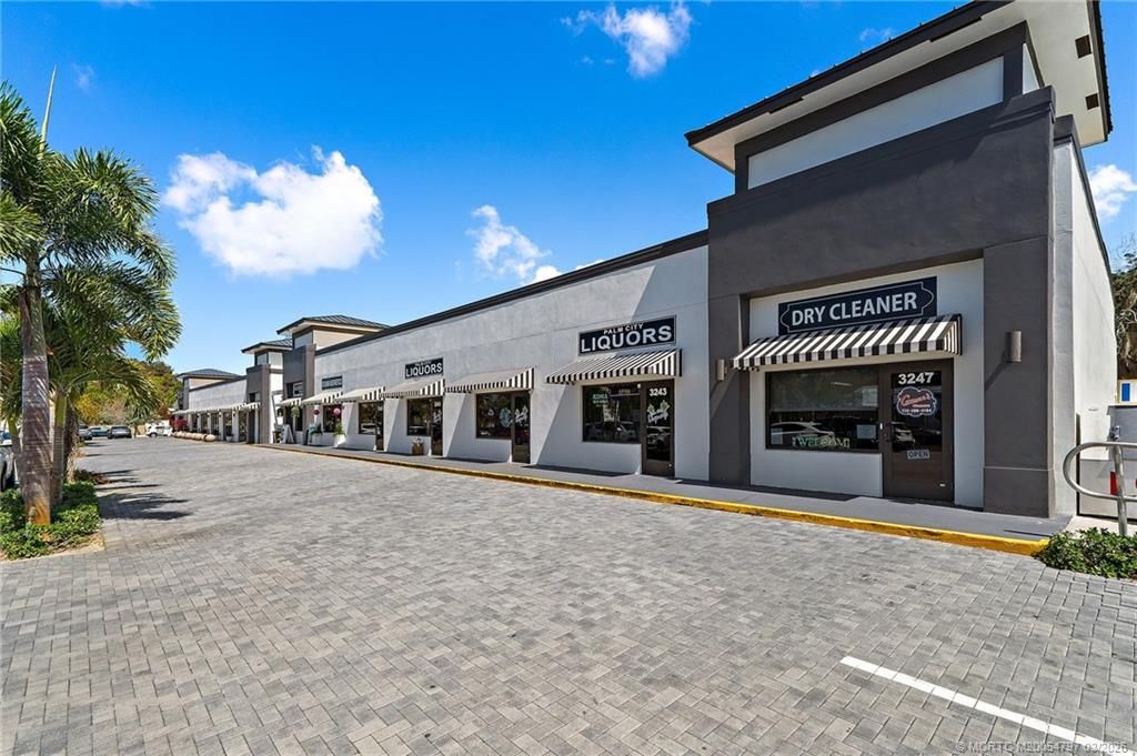 2325 SW Strawberry Terrace, Palm City, FL 34990 Photo