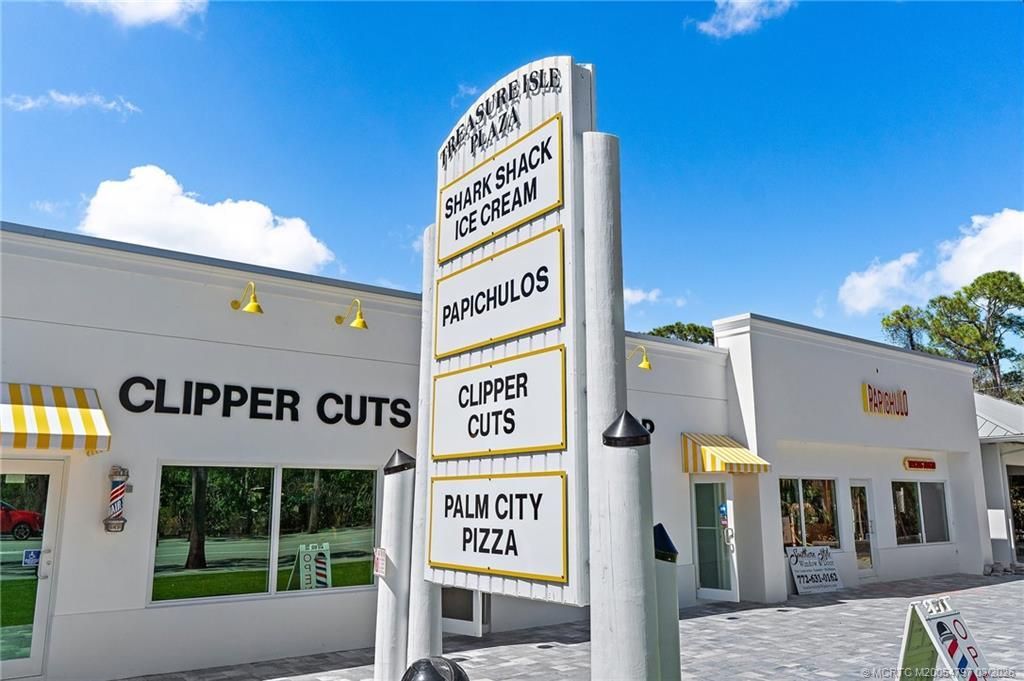 2325 SW Strawberry Terrace, Palm City, FL 34990 Photo