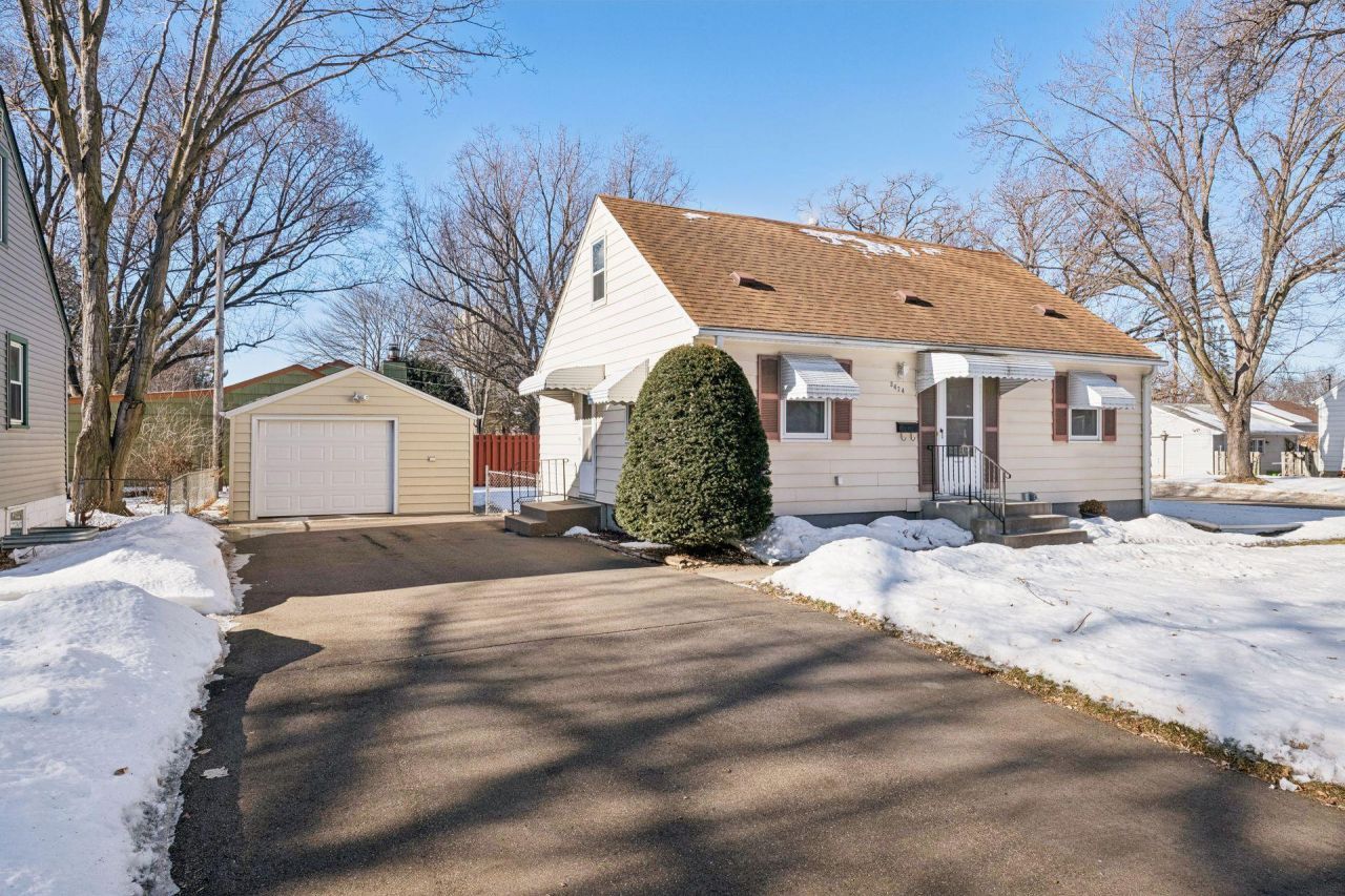 3424 Texas Avenue S, Saint Louis Park, MN 55426 Main Photo