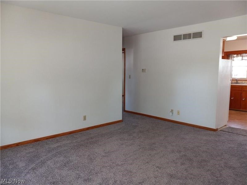 567 Stetler Avenue , Akron, OH 44312 Photo 12