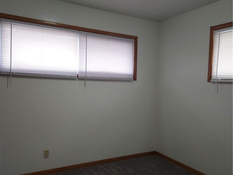 567 Stetler Avenue , Akron, OH 44312 Photo 15