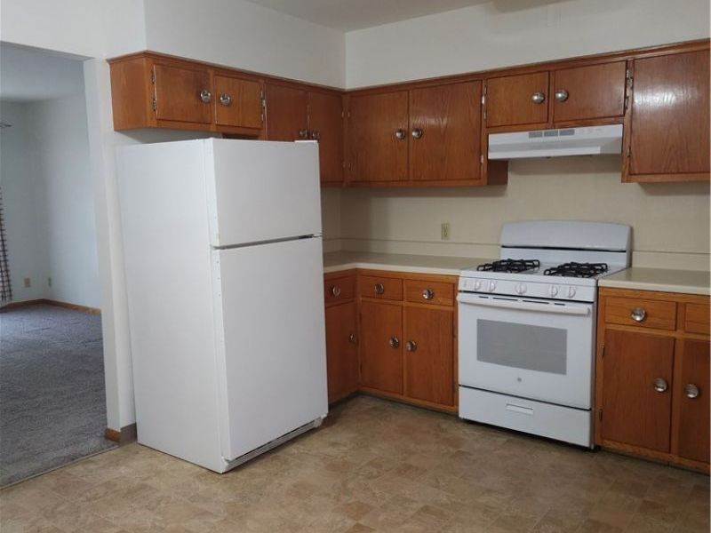 567 Stetler Avenue , Akron, OH 44312 Photo 7