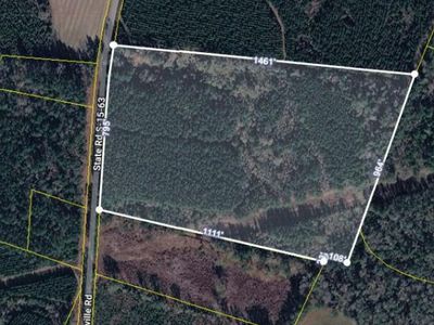 1462 Johnsville Road, Smoaks, SC 29481