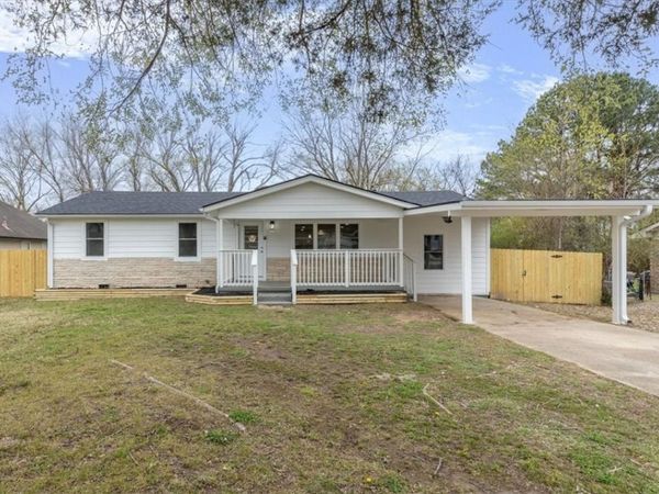 306 S Ozark Street, Prairie Grove, AR 72753