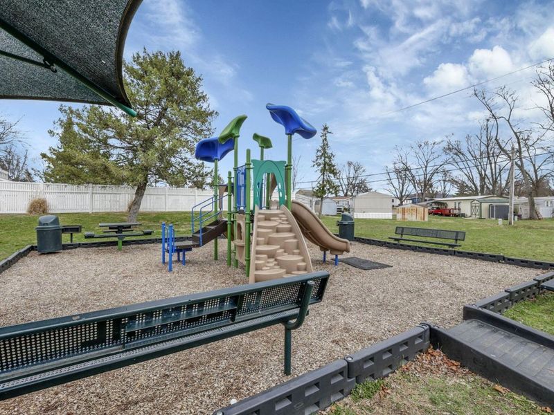 2445 Columbus Lancaster Road NW, Unit 383 Hemloc, Lancaster, OH 43130 Photo 35