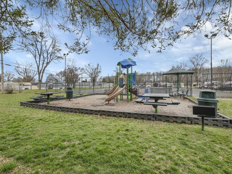 2445 Columbus Lancaster Road NW, Unit 383 Hemloc, Lancaster, OH 43130 Photo 37