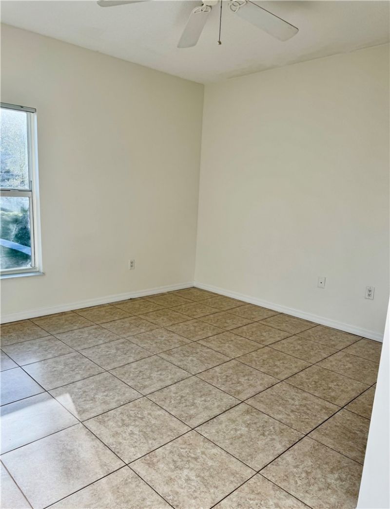 5090 Fairways Circle, Unit H207, Vero Beach, FL 32967 Photo