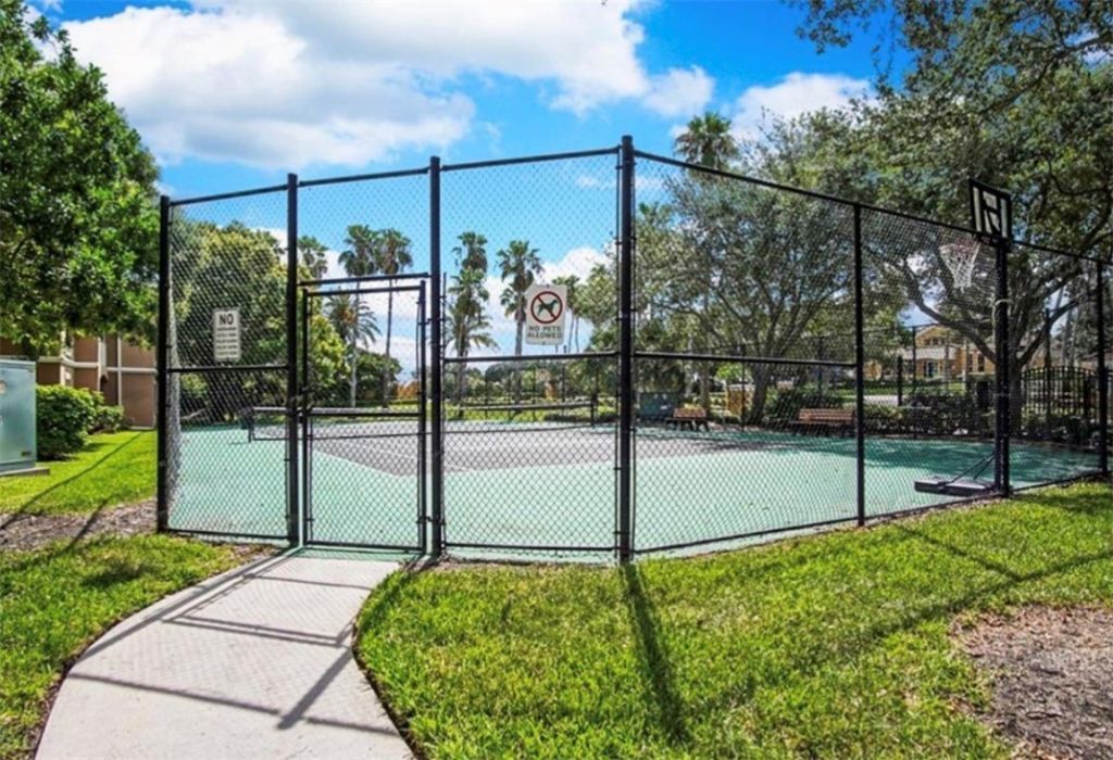 5090 Fairways Circle, Unit H207, Vero Beach, FL 32967 Photo