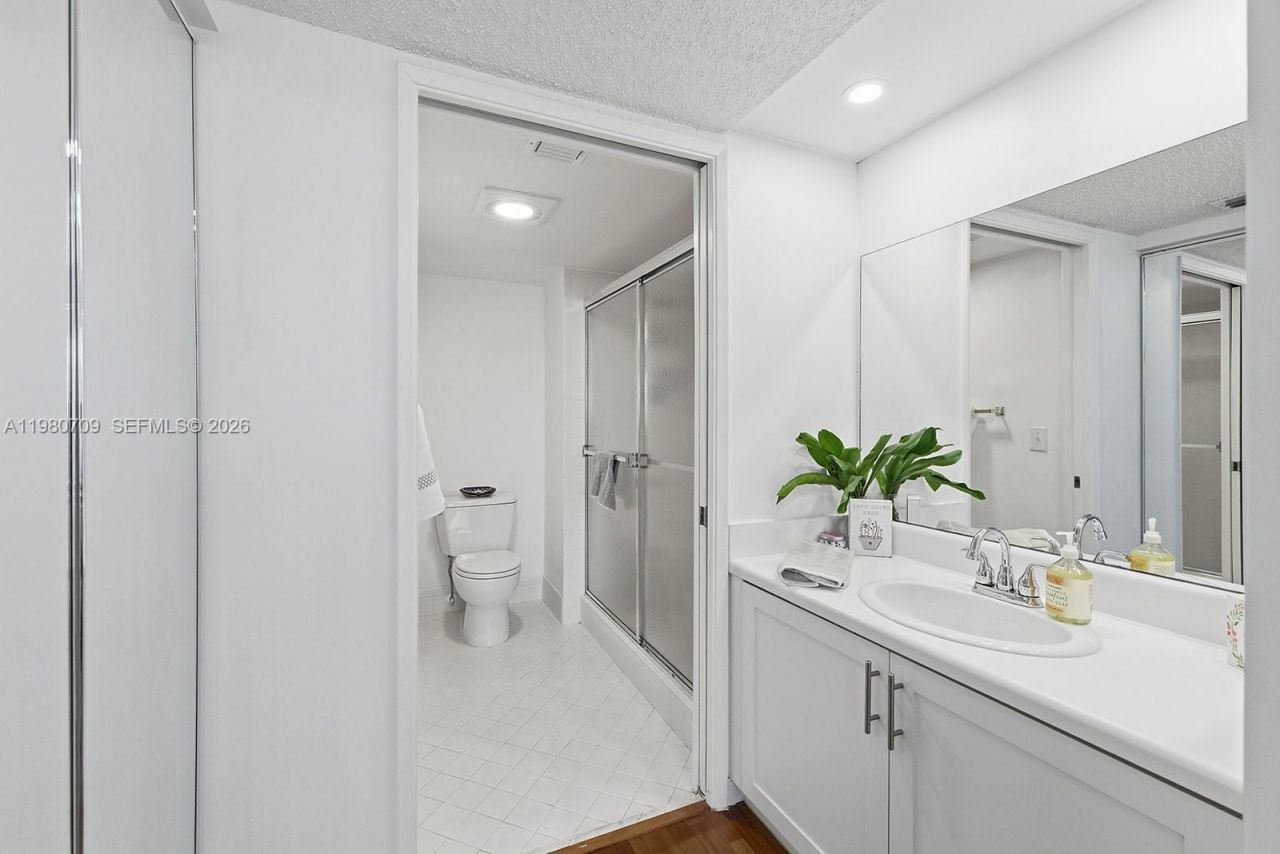 1200 SW 137th Ave, Unit 308E, Pembroke Pines, FL 33027 Photo