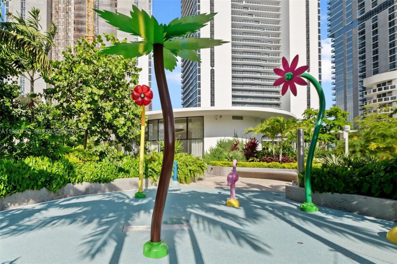 700 NE 24th, Unit 505, Miami, FL 33137 Photo