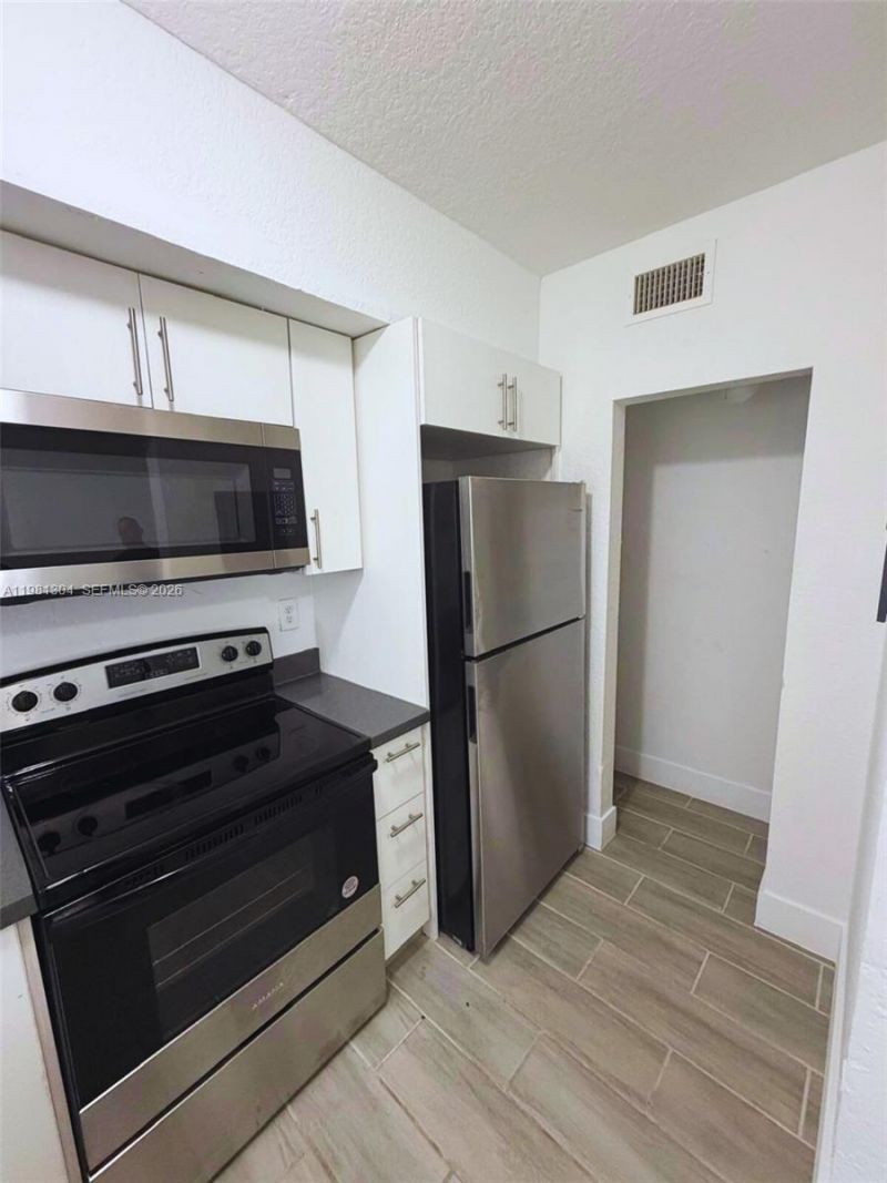 8325 NW 5th Ave , Unit 8325, Miami, FL 33150 Photo