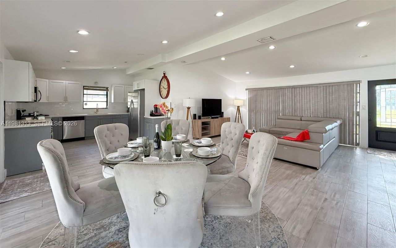 2525 Tortugas Ln , Fort Lauderdale, FL 33312 Photo