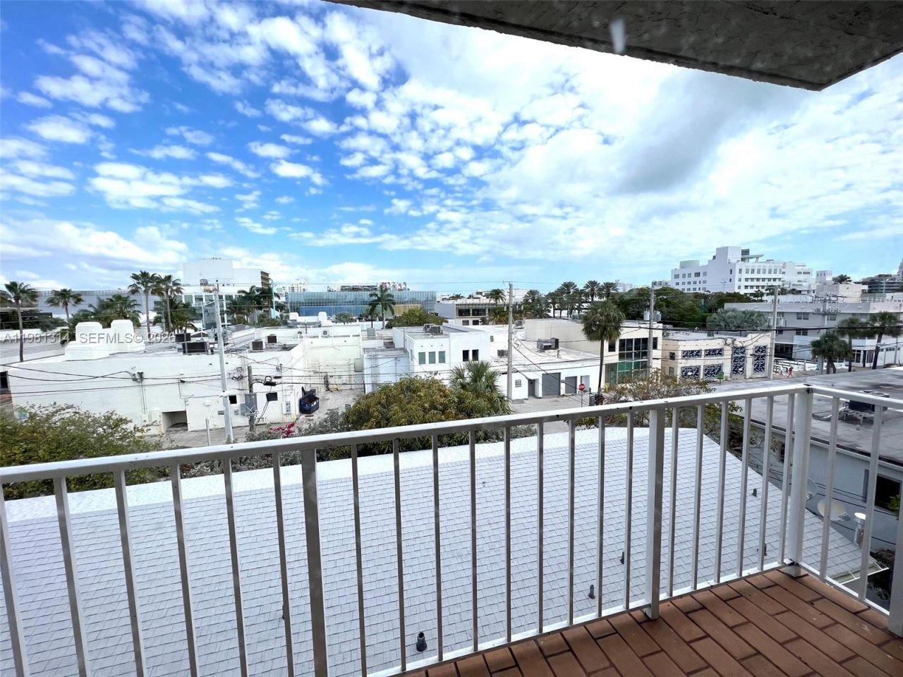 1615 Meridian Ave, Unit 503, Miami Beach, FL 33139 Photo